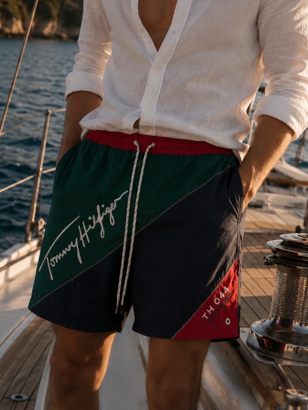 Vintage Tommy Hilfiger Sailing Gear Y2K Swim Trunks L Beach 00s 90s Lightweigth